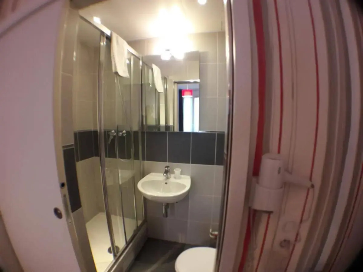 Perfect Hotel & Hostel