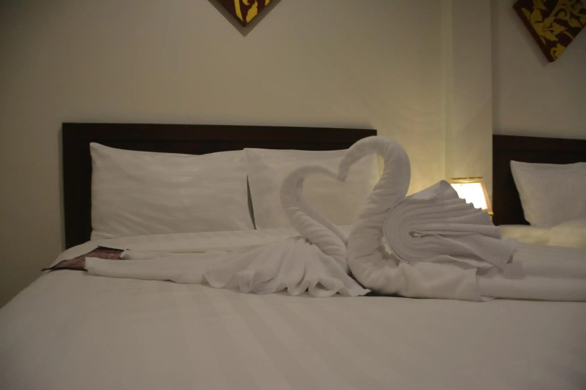Patong Moon Inn Guesthouse