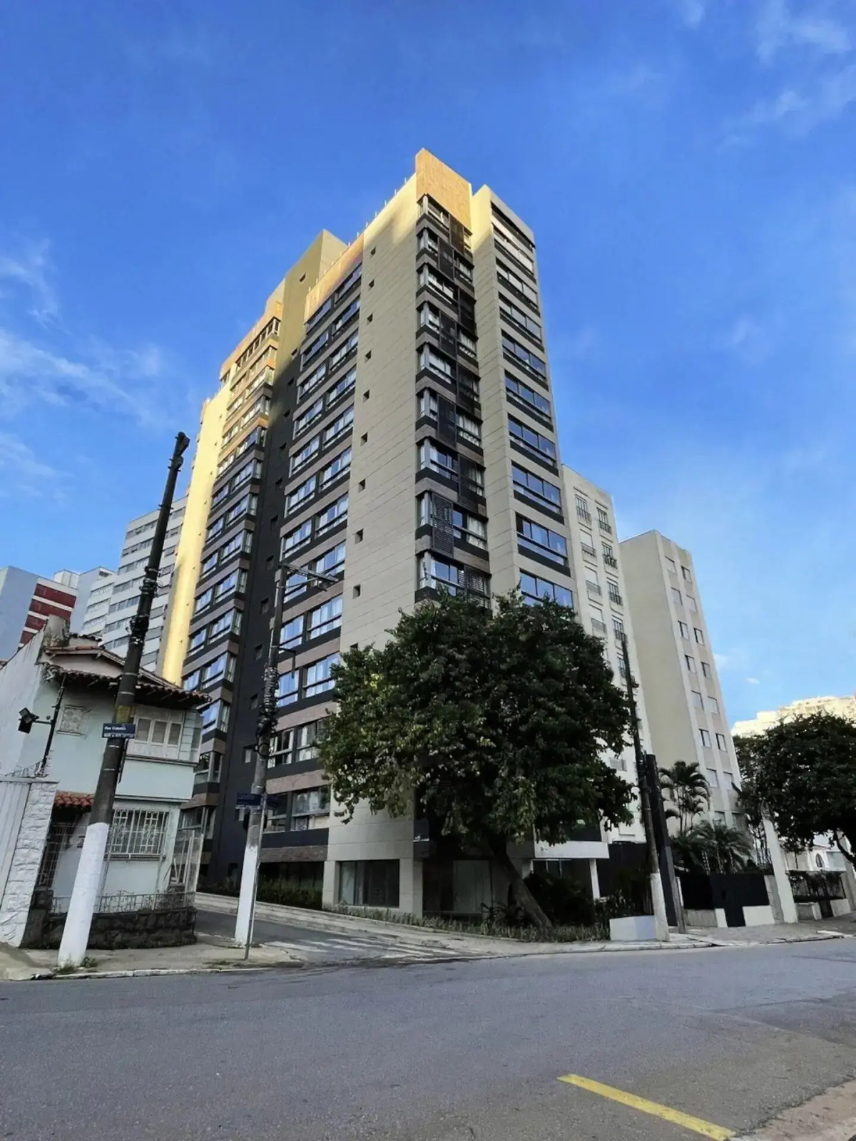 Cozzy Suítes Paraíso Hotel