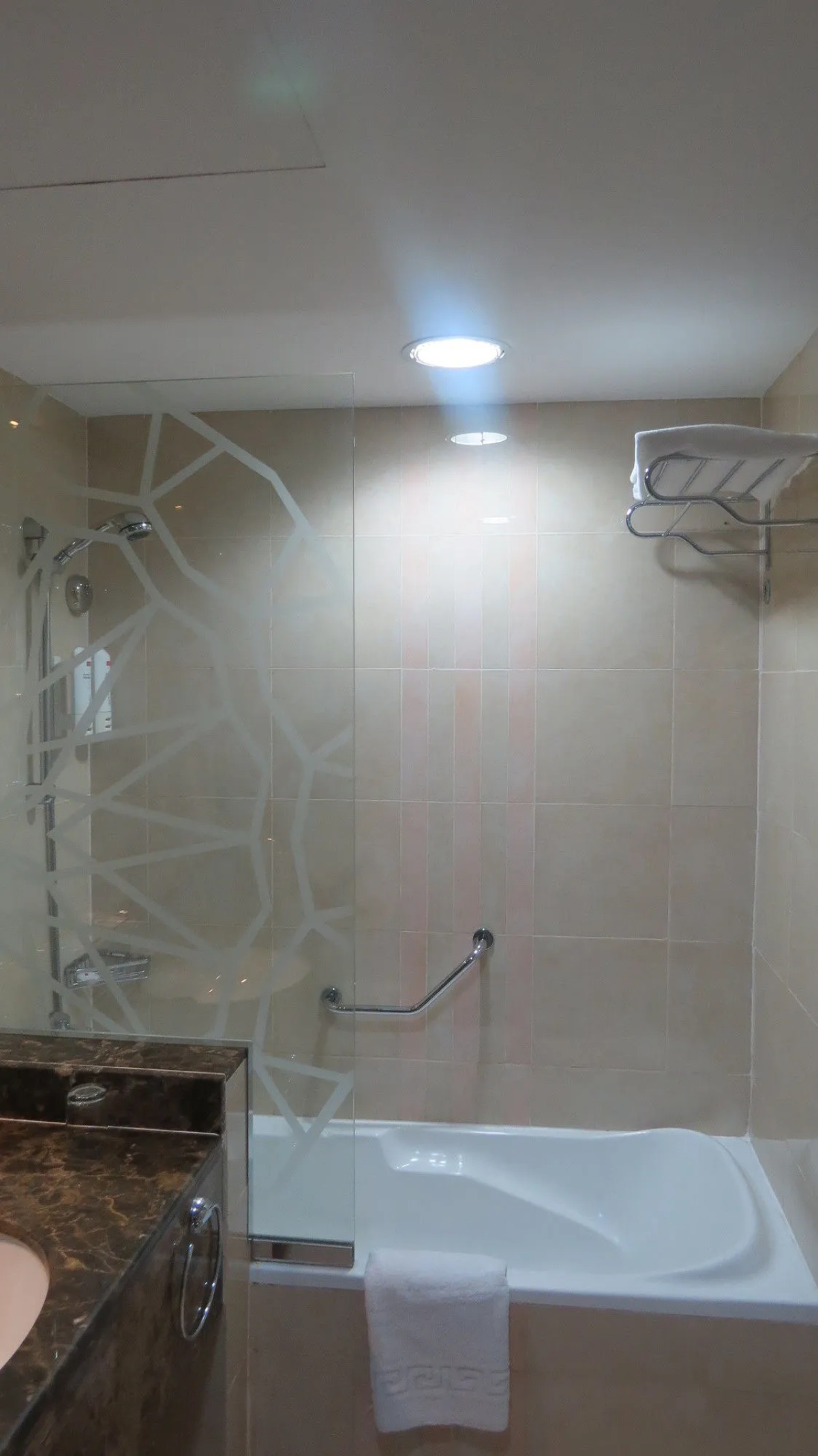 Отель The Park Hotel Formerly Al Jawhara Gardens