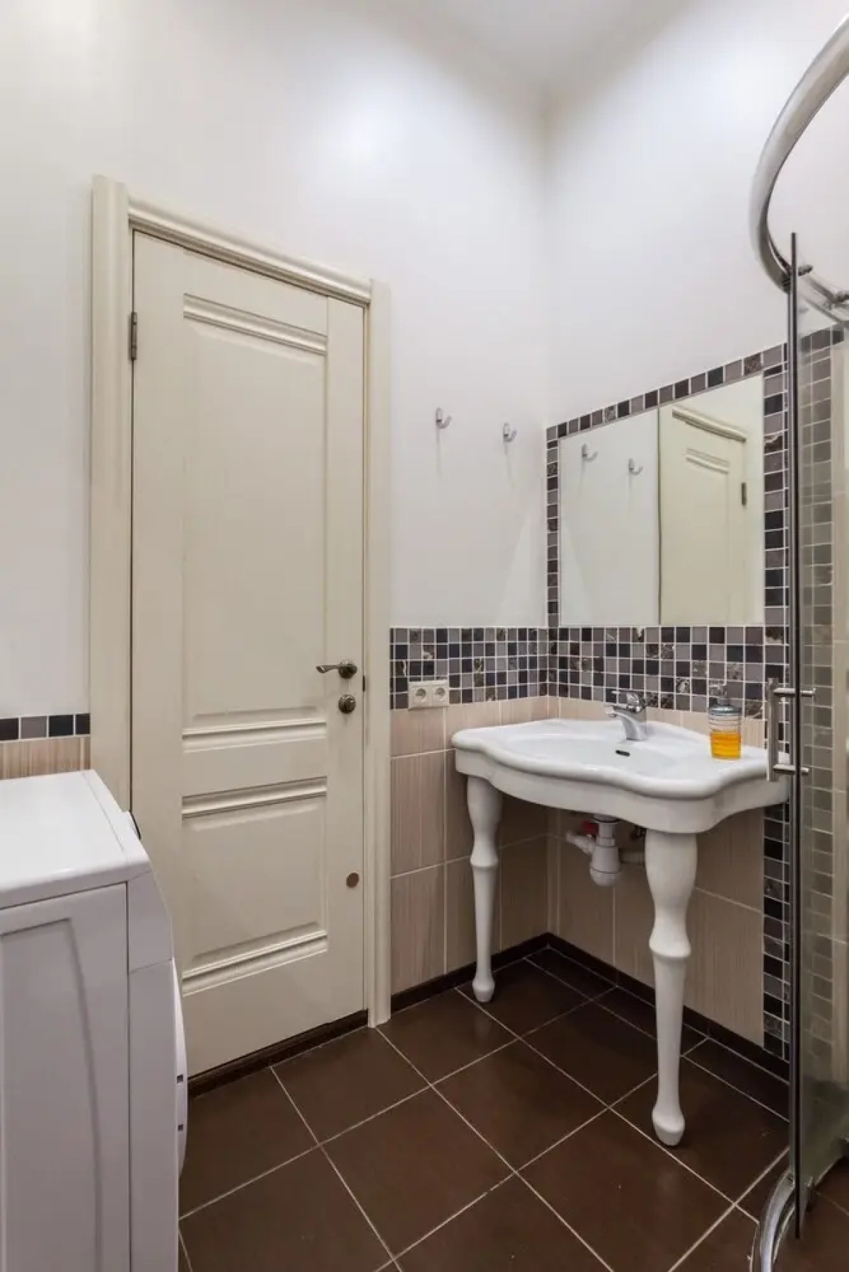 Apartments Grazdanskaya 9