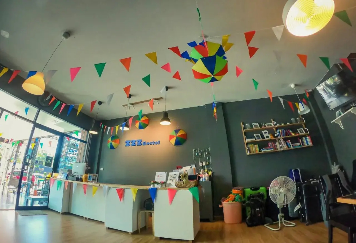 ZZZ Hostel - Don Mueang Airport