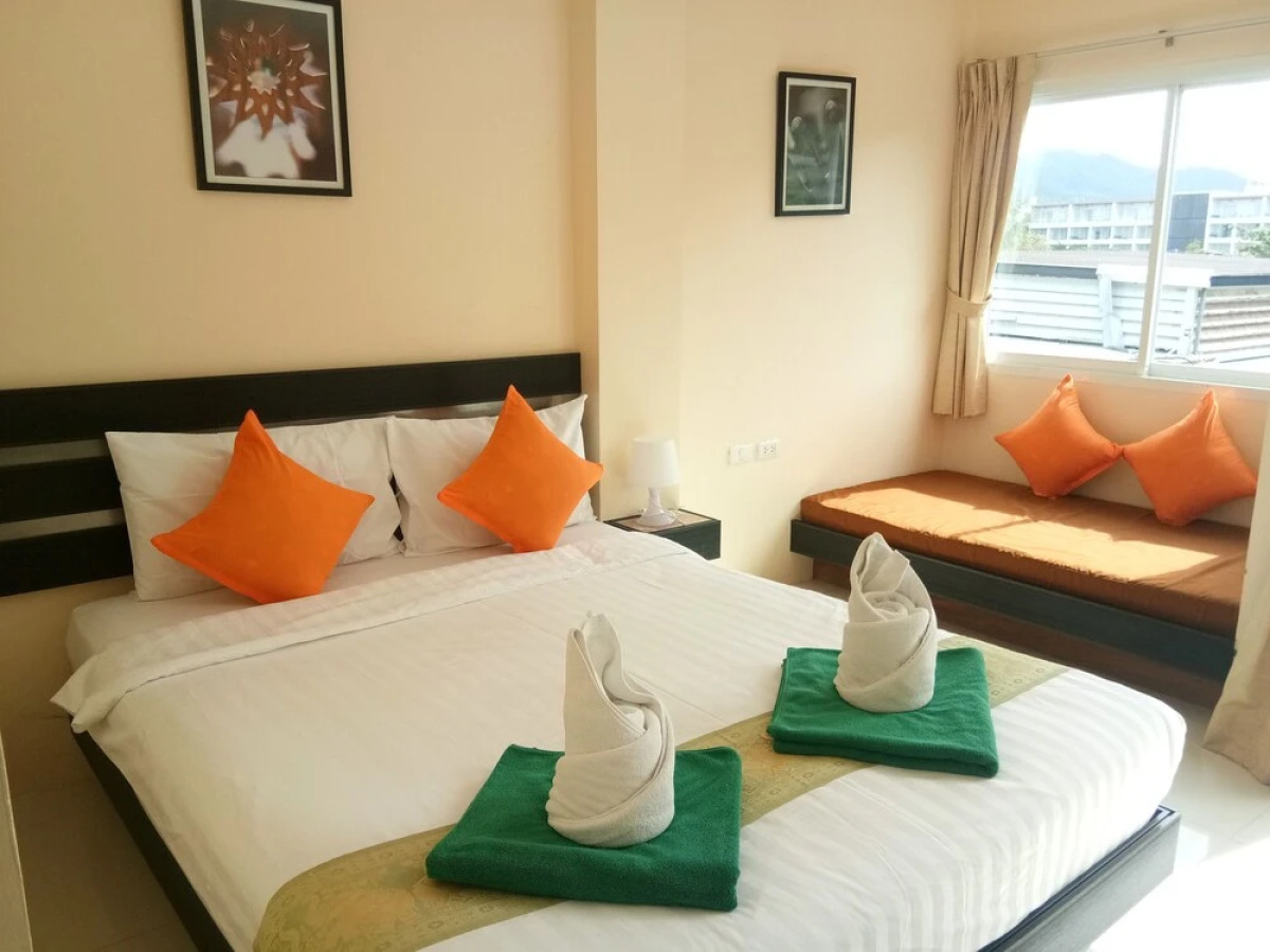 Island Patong Beachfront Apartments