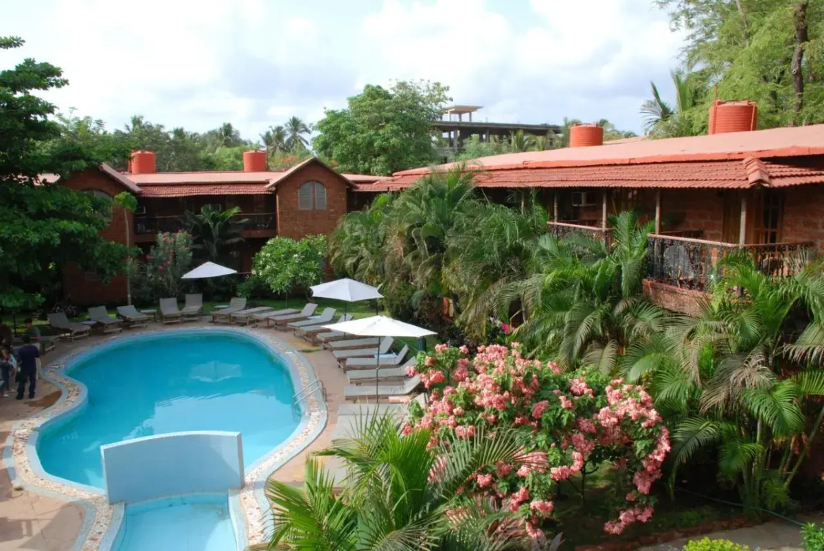 Sea Breeze Beach Resort Candolim