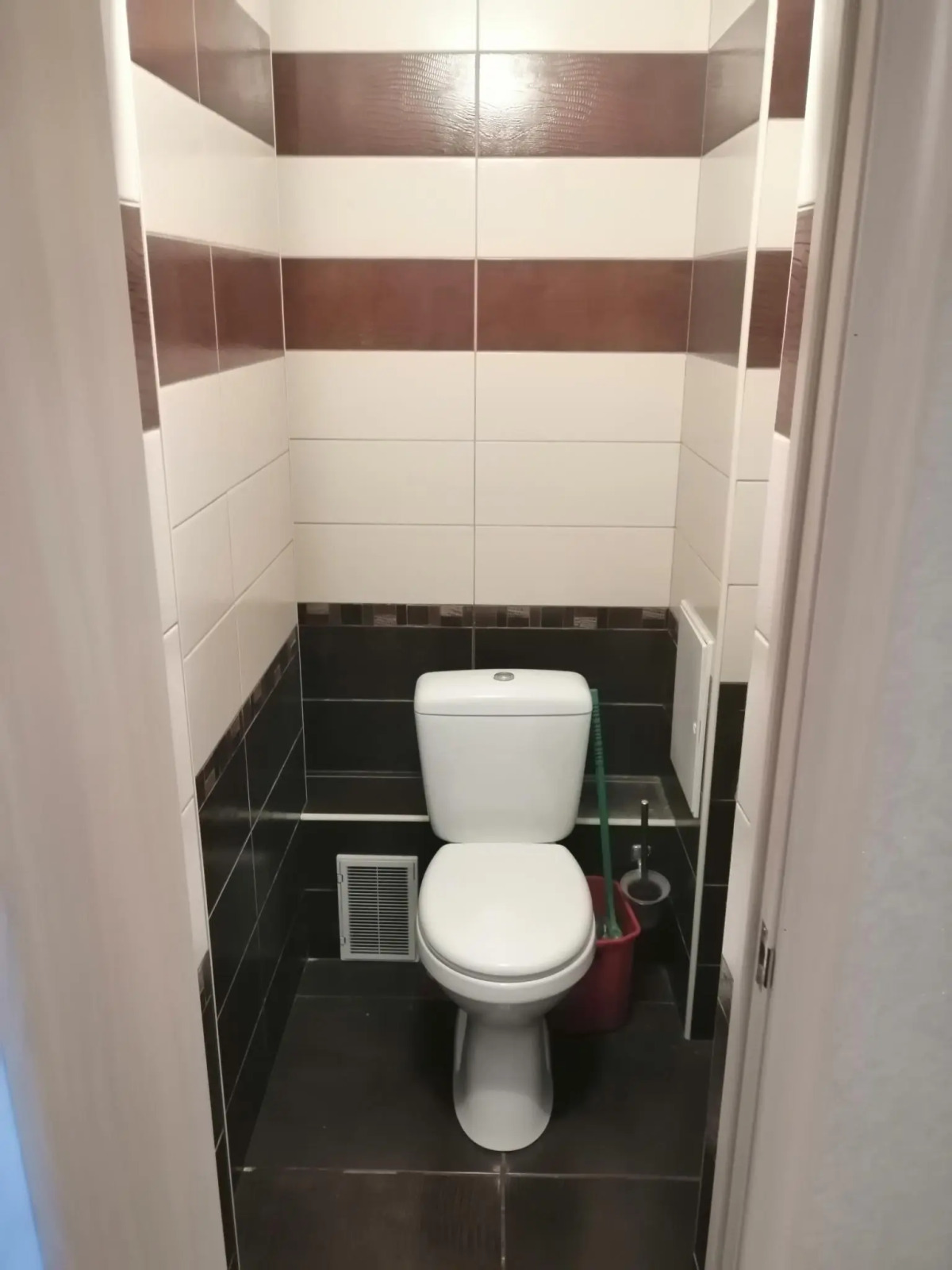 Как дома. Левый берег на Троллейная