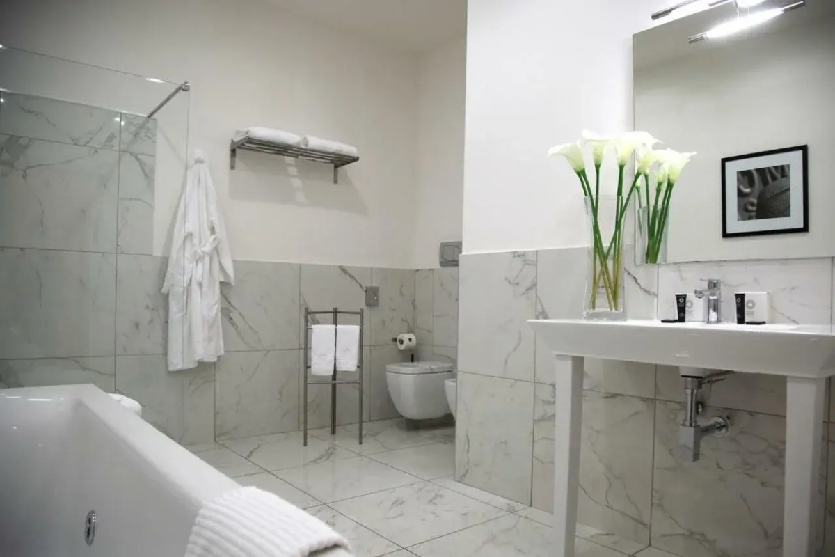 Stelle Hotel The Businest