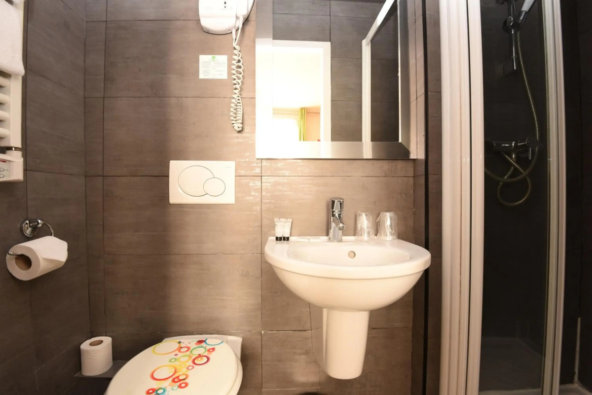 Hotel Le Six
