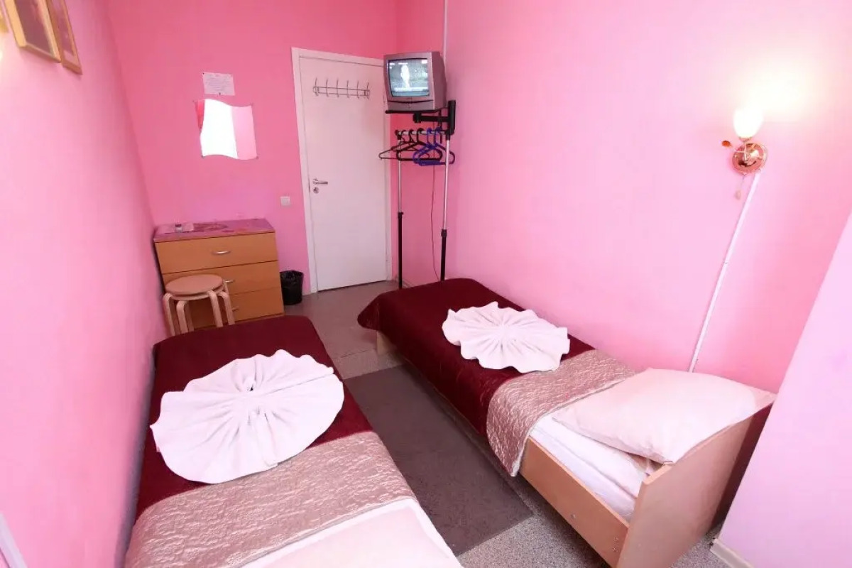 Krasny Kovrik na Pushkinskoy