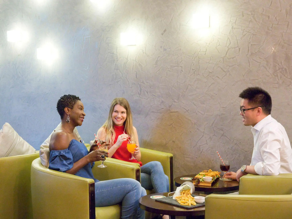 Отель ibis Al Rigga