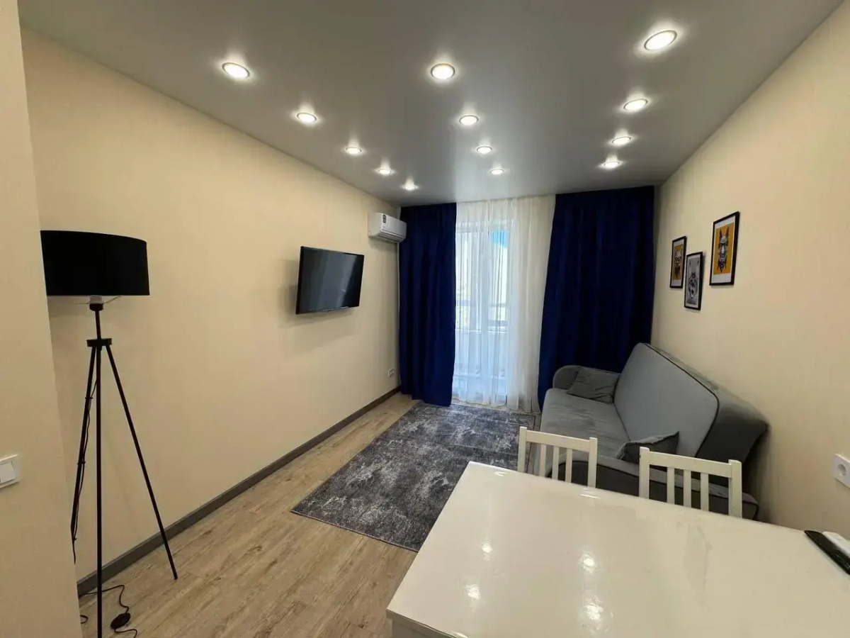 Апартаменты на улице 60 лет Октября 12А к2