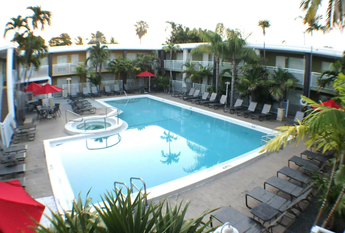 Best Western Plus Hibiscus Mtl