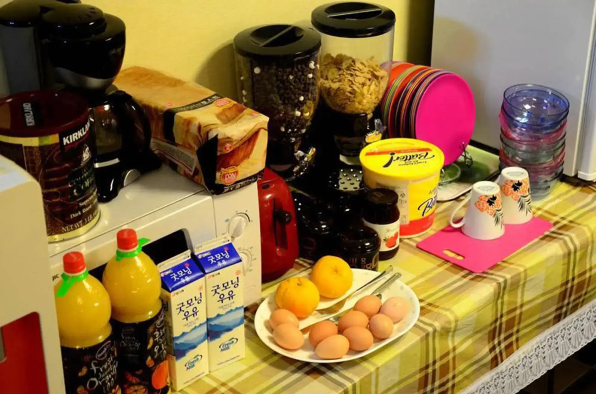 Kimchee Hongdae Guesthouse