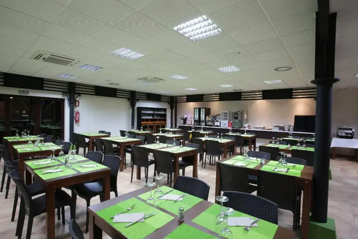 Magic Natura Animal, Waterpark & Polynesian Resort