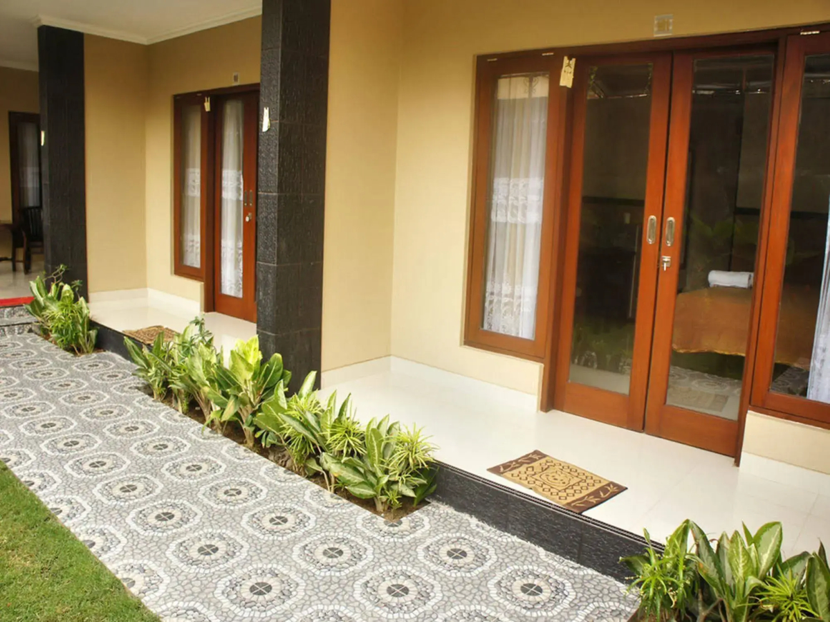 Rena Segara House Kuta