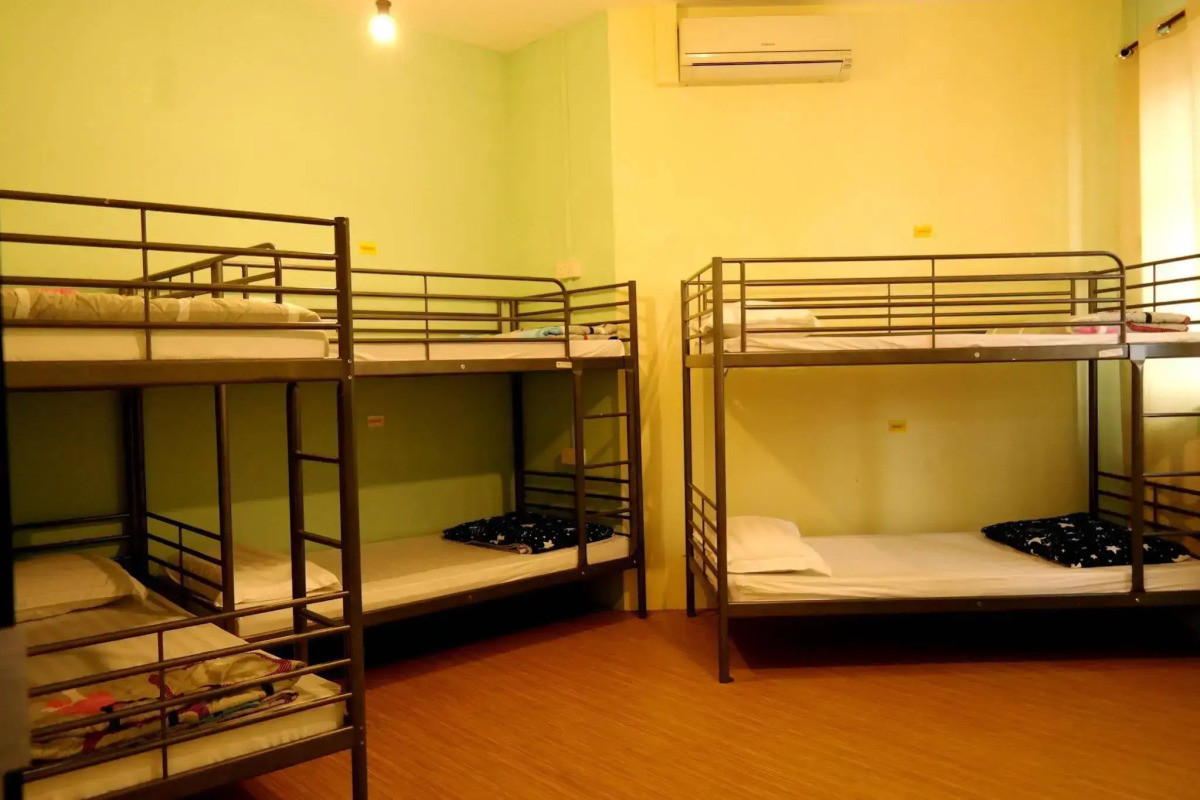 The Hive Singapore Hostel