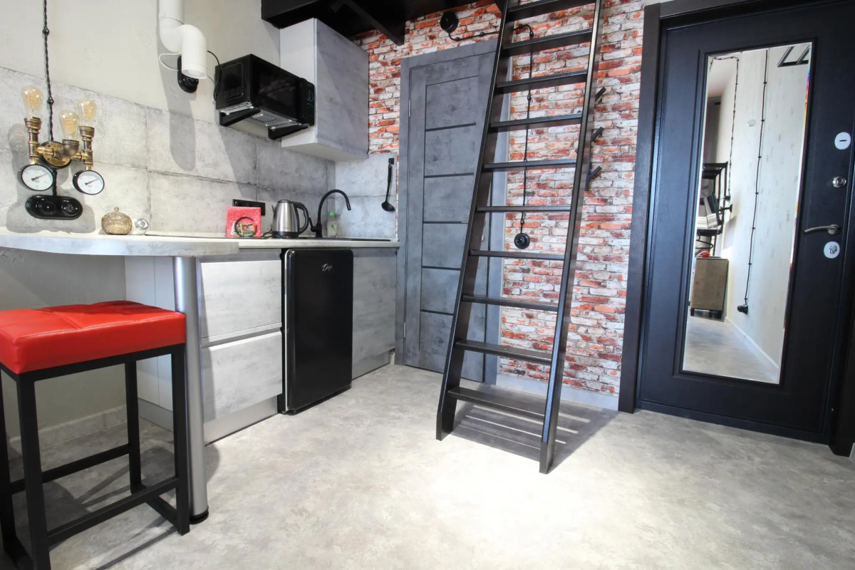 Максимум на улице Григорьева