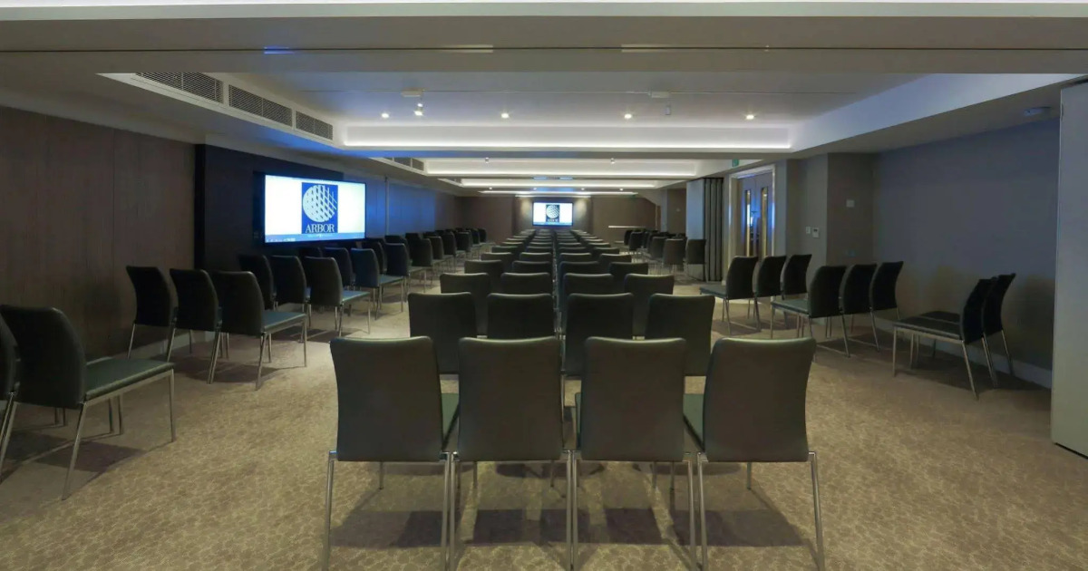 Hampton by Hilton London City