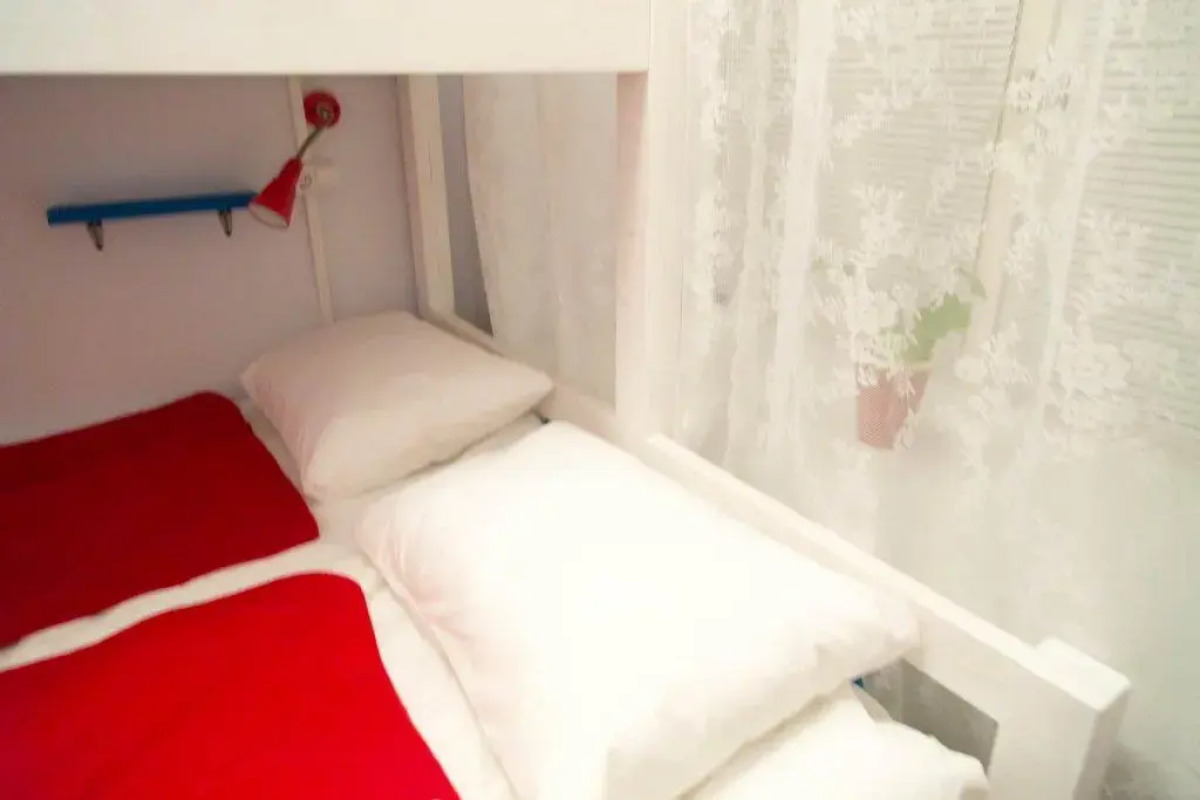 Hostel Port of Five Seas