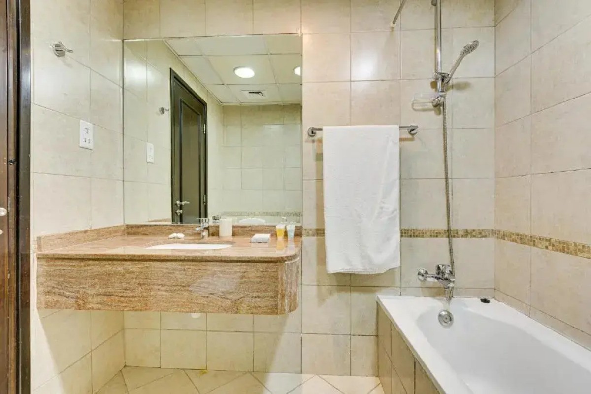 Sea View Studio 10min from beach Royal Oceanic