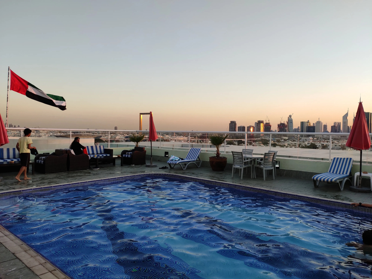 Отель Wescott Plaza Hotel Apartment