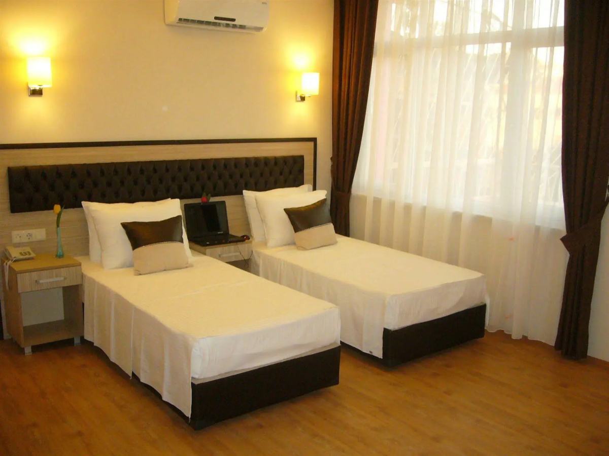 Tugra Hotel
