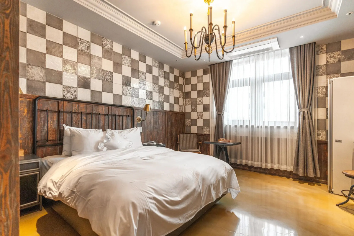 February Hotel The Signature Dongseongro