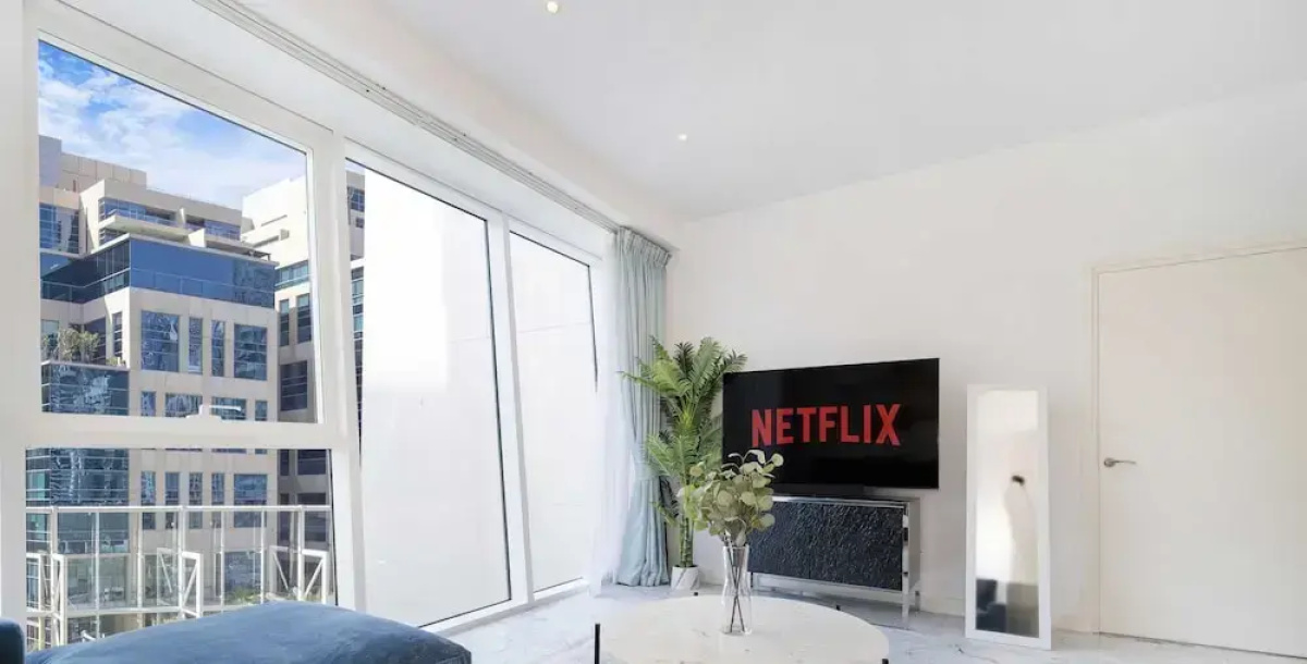 LUX - The Pad Executive Suite 4