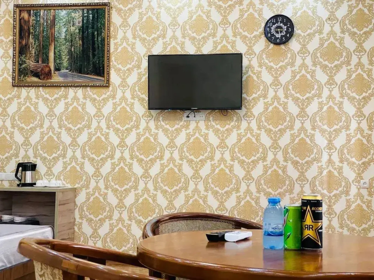 Мини-отель Alisher Hotel