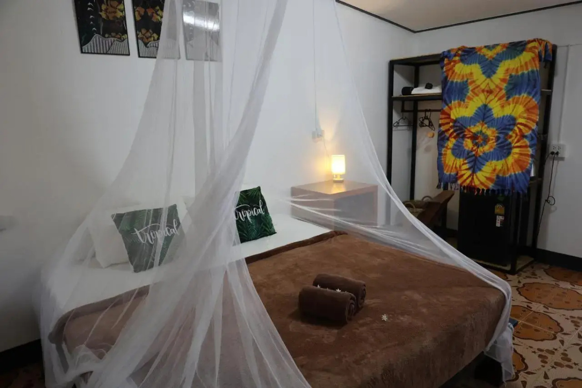 Bamboo Hut Bungalow - Adults Only
