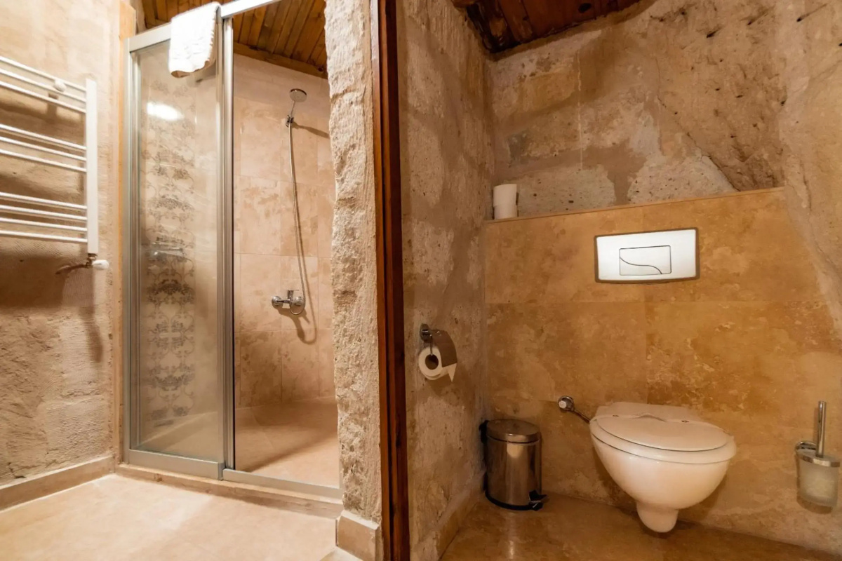 Amber Cave Suites