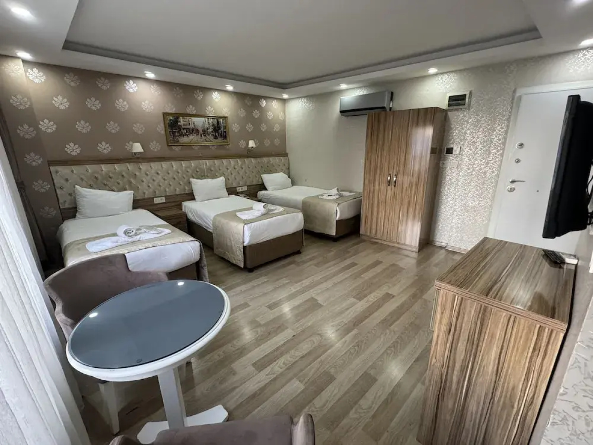 Grand Bagoz Hotel