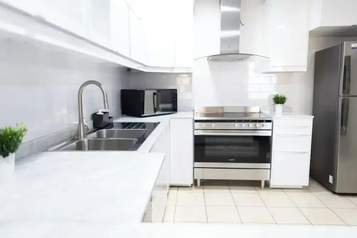 HAPPY SEASON | JBR Apartments