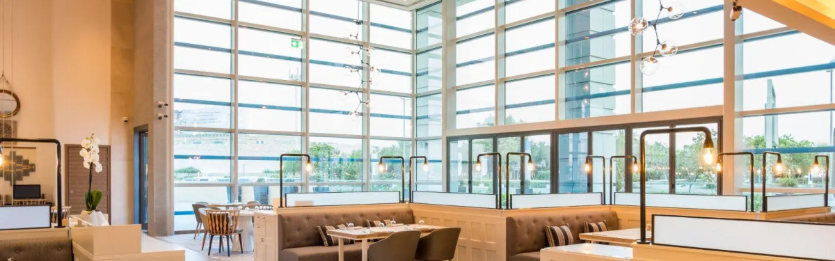 Отель Holiday Inn & Suites Dubai Festival City an IHG