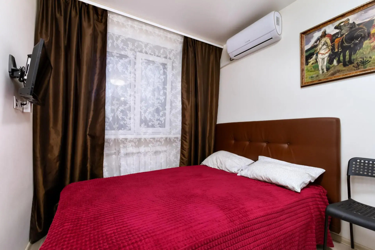 Веста на улице Титова