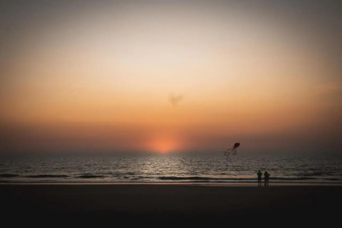 Coconut Grove Beach Resort