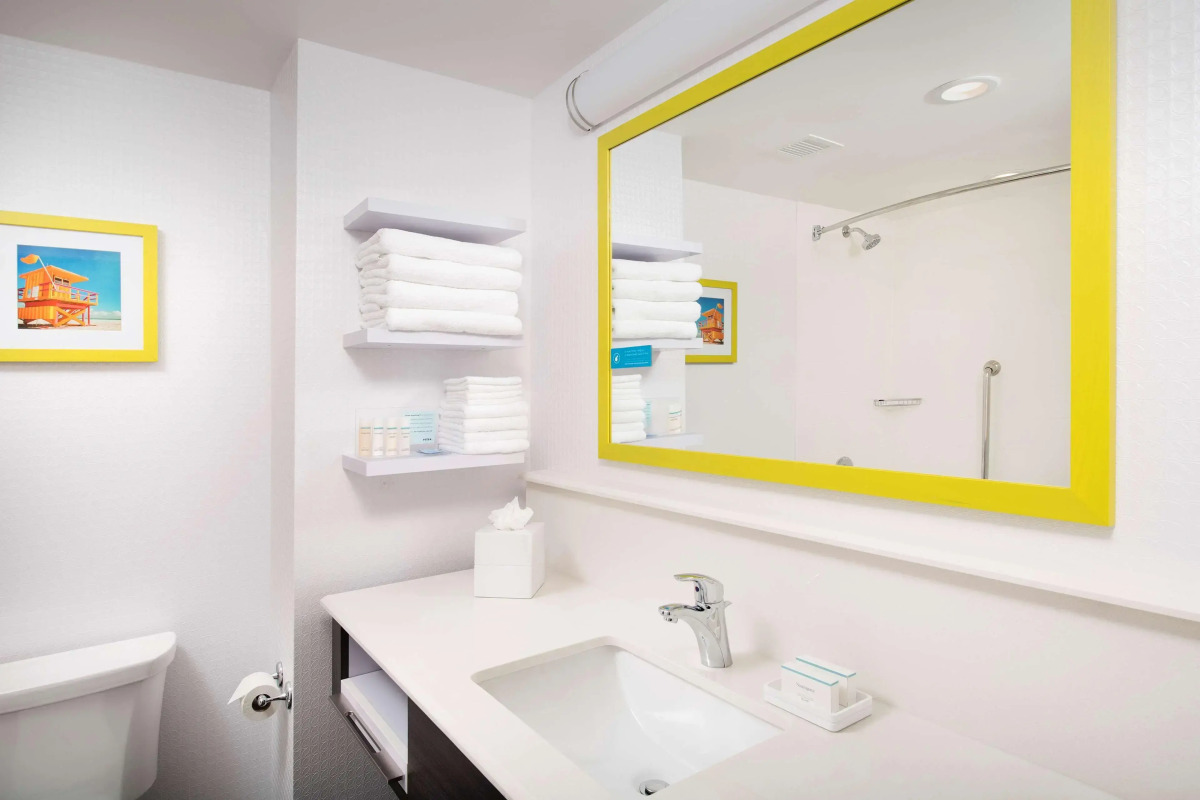 Hampton Inn Miami - Airport East, FL