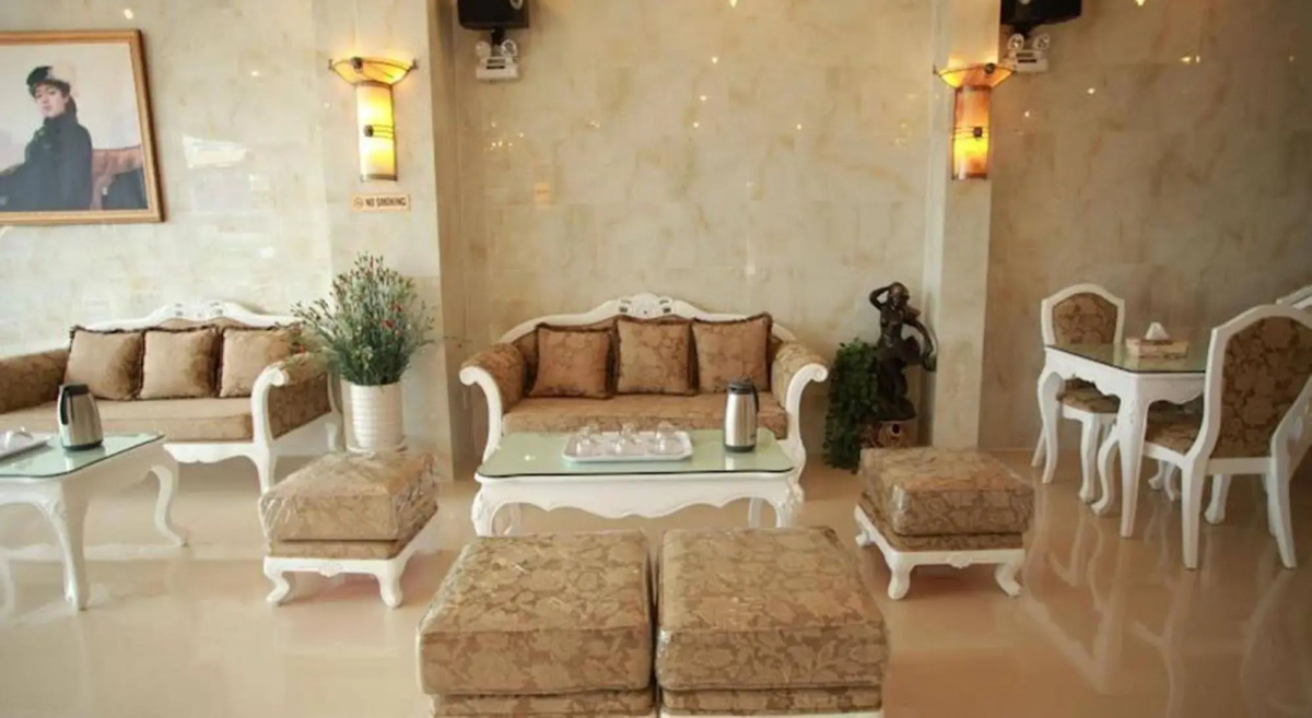 Tulip Hotel 2