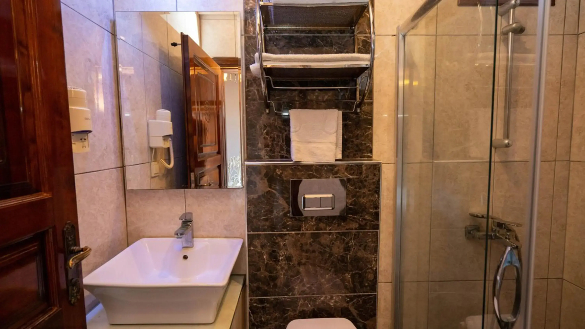 Antalya Inn Hotel