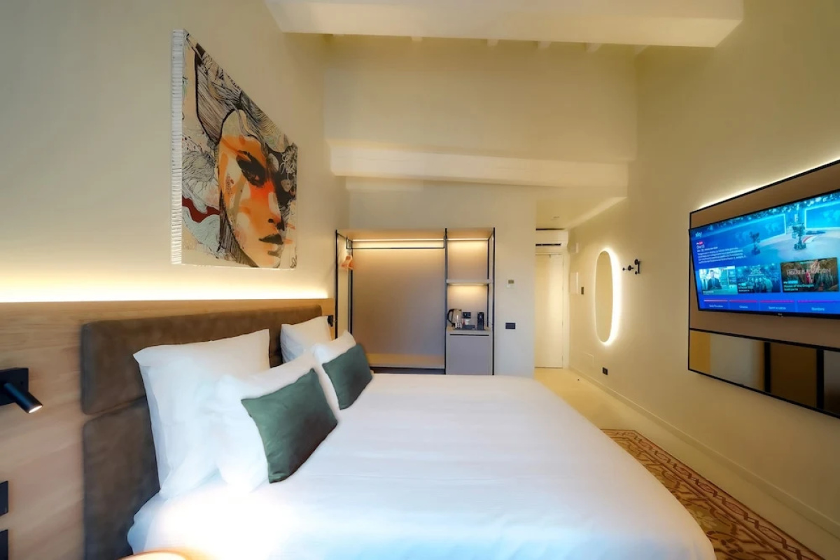Bergamo Inn 21