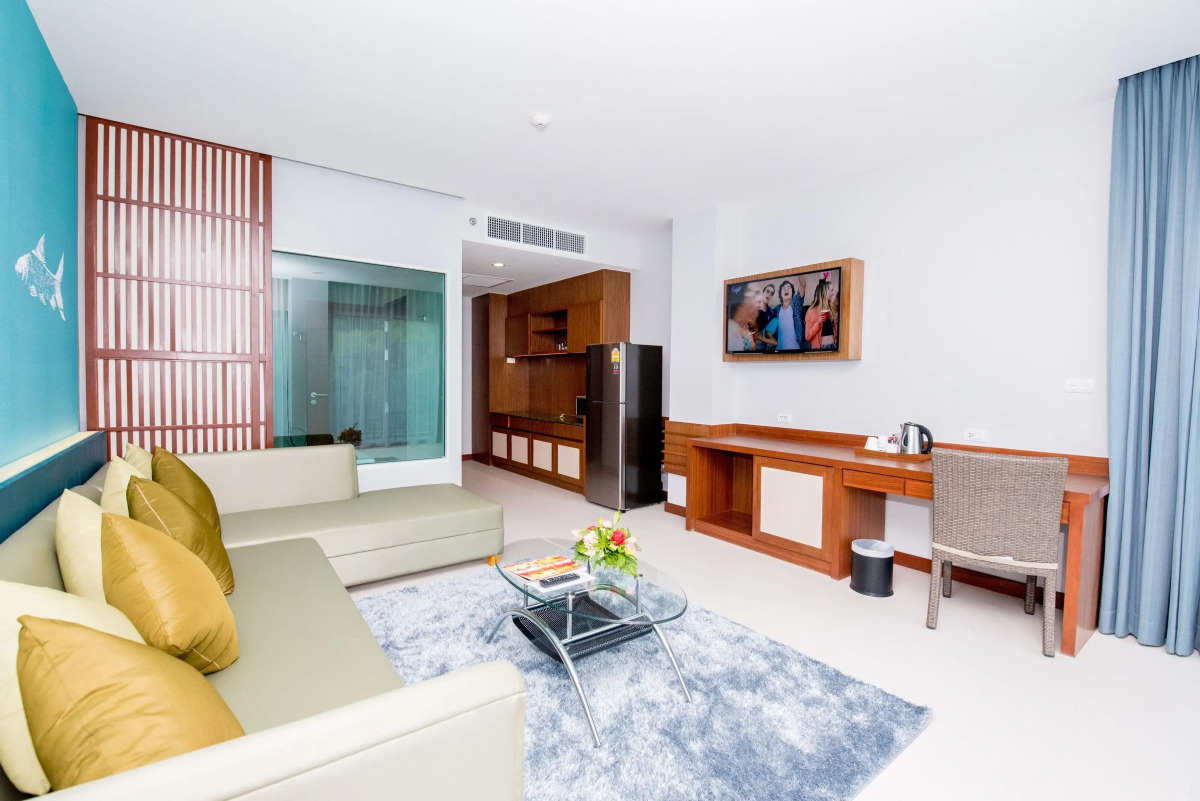 Курортный отель Fishermen's Harbour Urban Resort