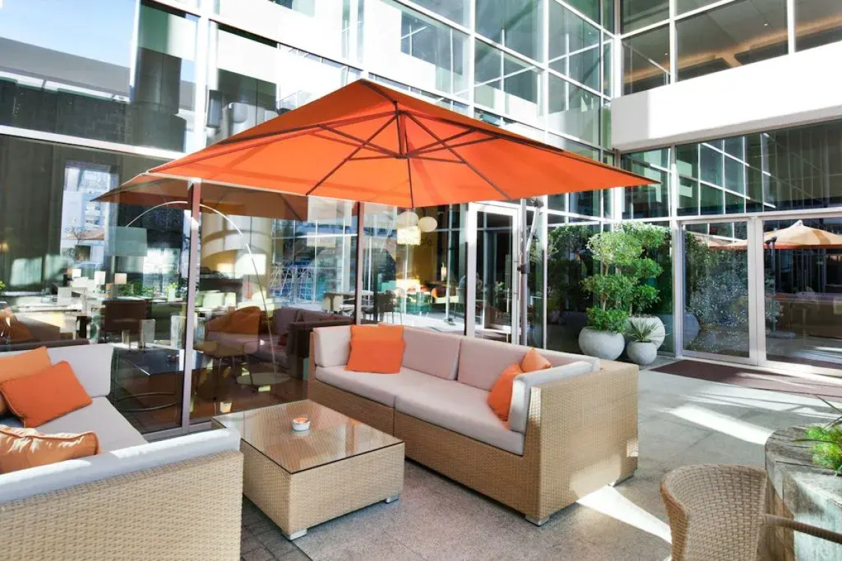 Отель ibis Al Rigga