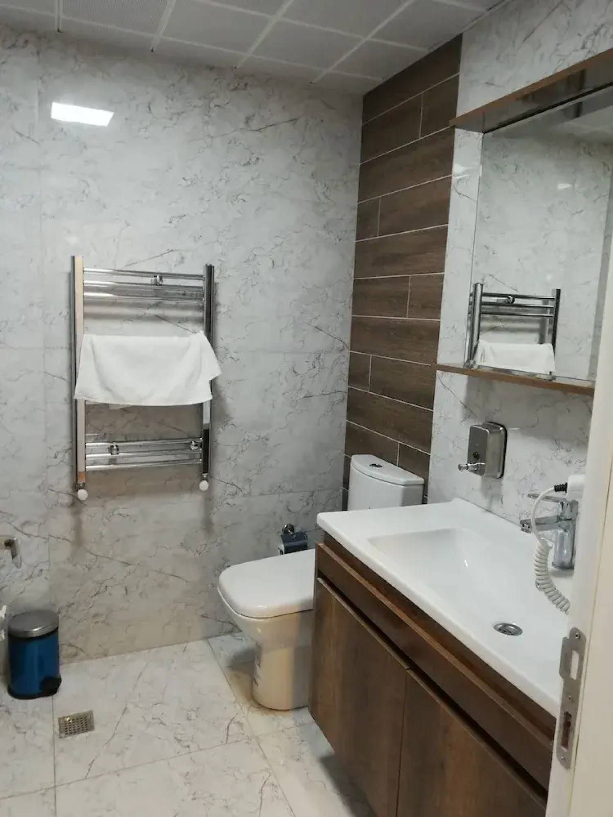 Akdeniz Van Otel