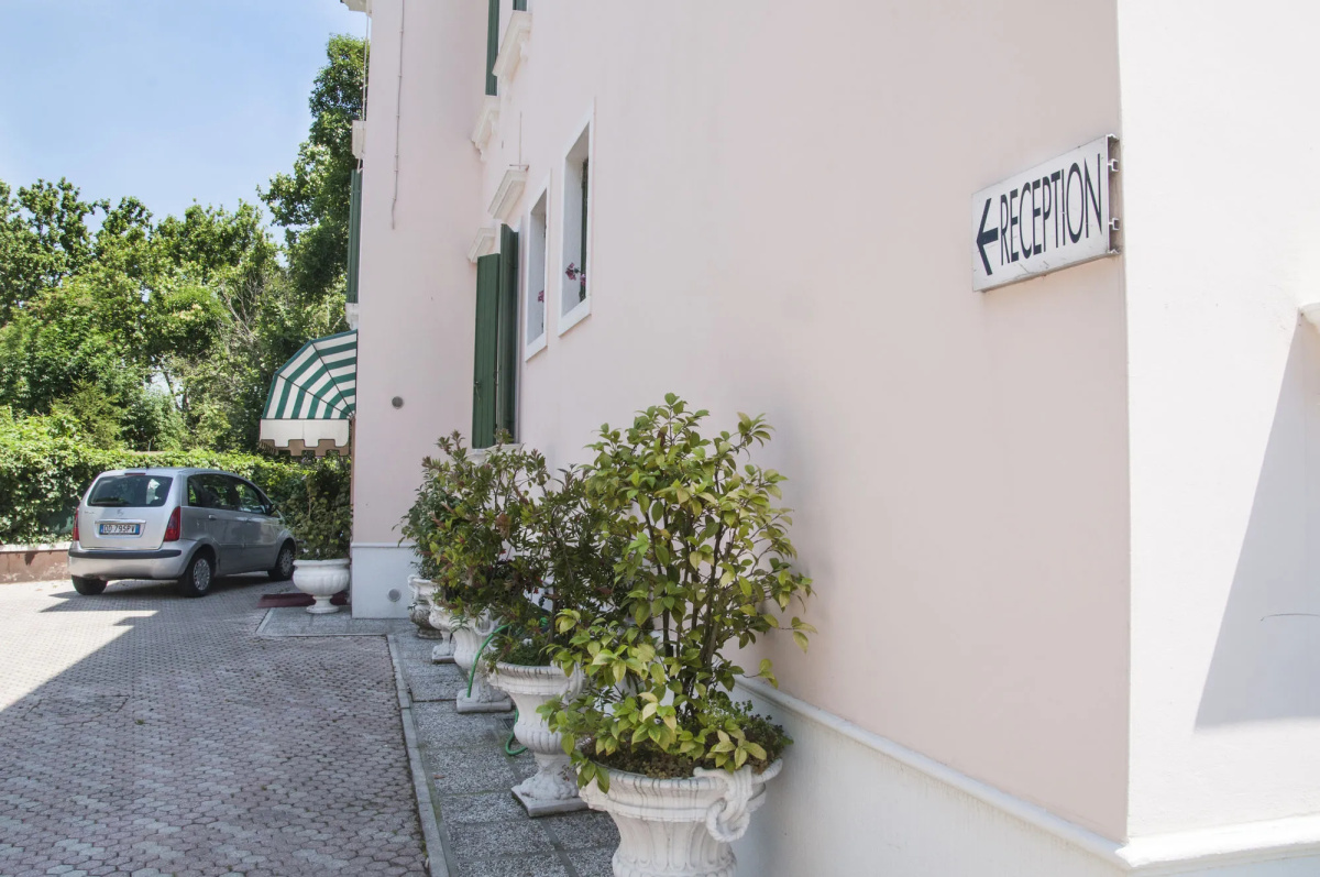 Hotel Villa Serena