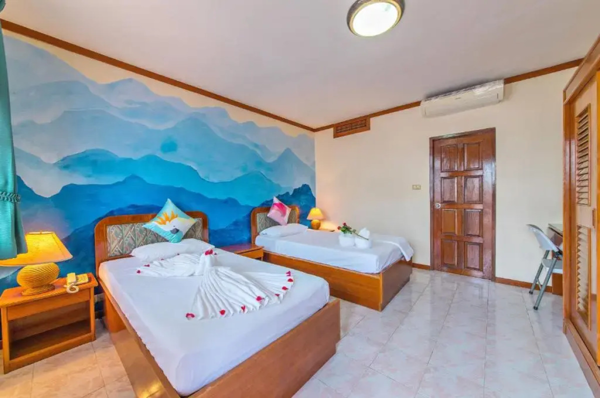 Panda Hotel（Patong Beach）