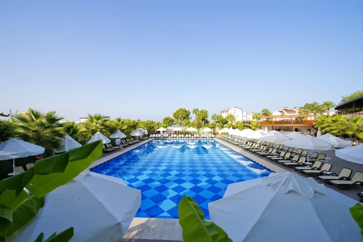 Raymar Resort & Aqua