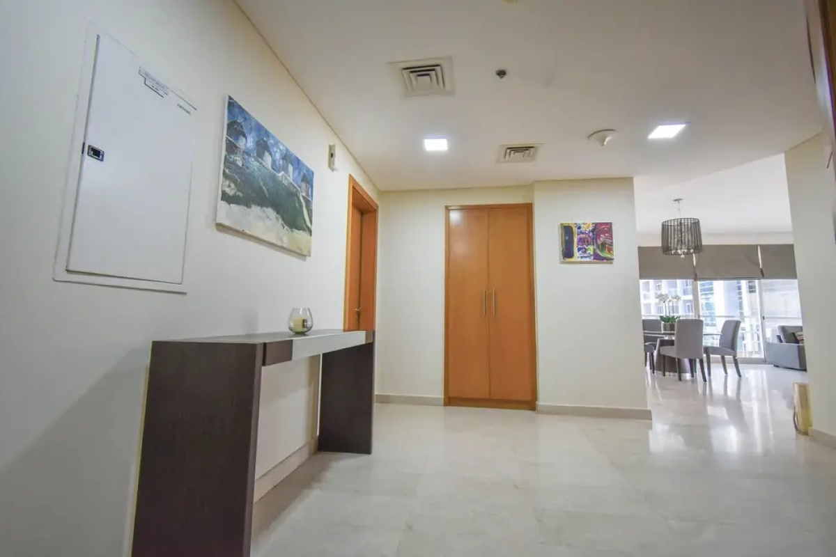 Airbetter - Madina Tower Cluster O JLT