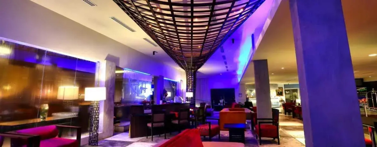 Riande Aeropuerto Hotel & Casino