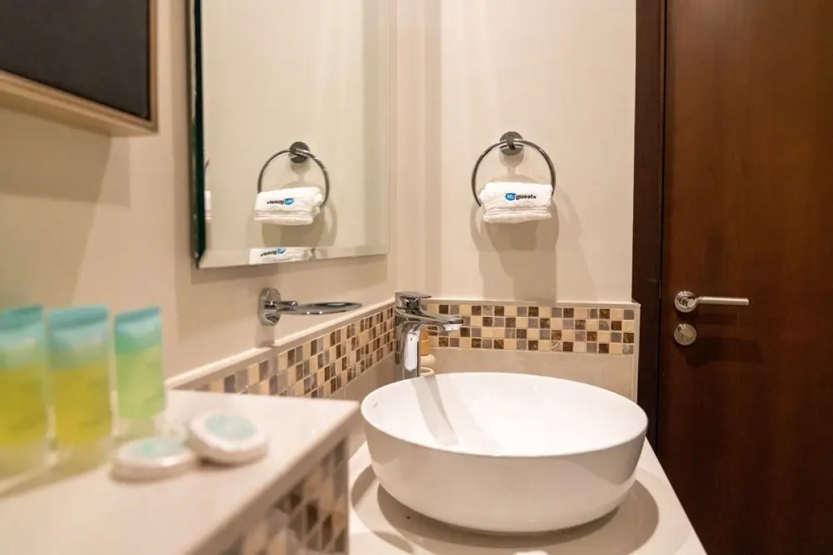 HiGuests - Reva Residences