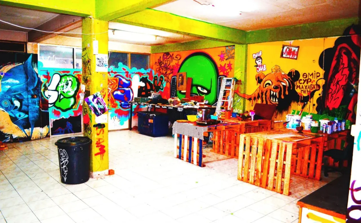 The Overstay Art Hostel