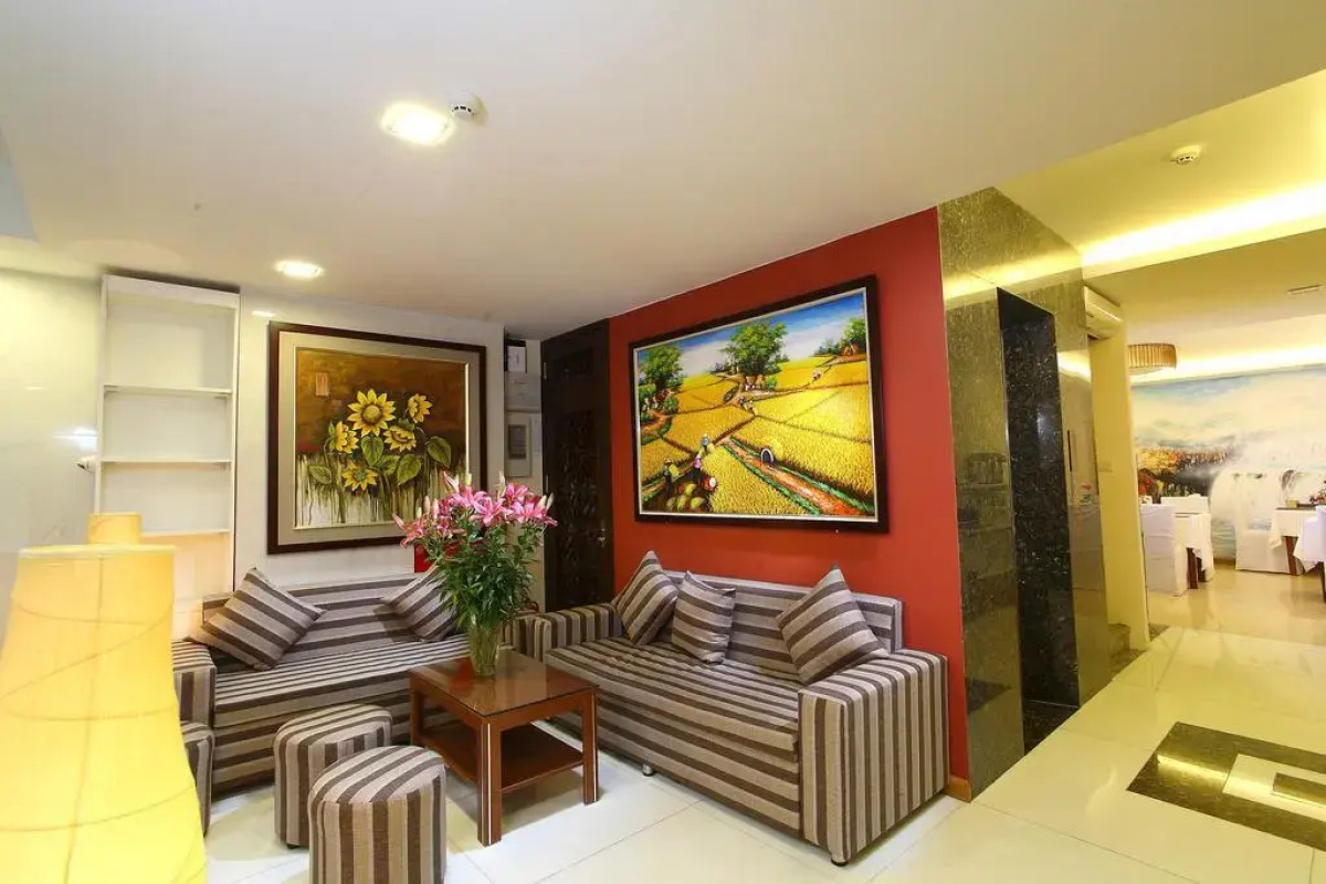 Golden Legend Diamond Hotel	